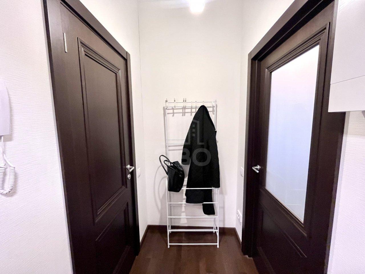 однокомнатная квартира в Санкт-Петербурге по адресу: Дыбенко ул., 2, строение 1