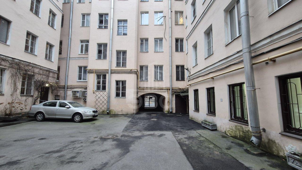 четырехкомнатная квартира в Санкт-Петербурге по адресу: Гороховая ул., 58