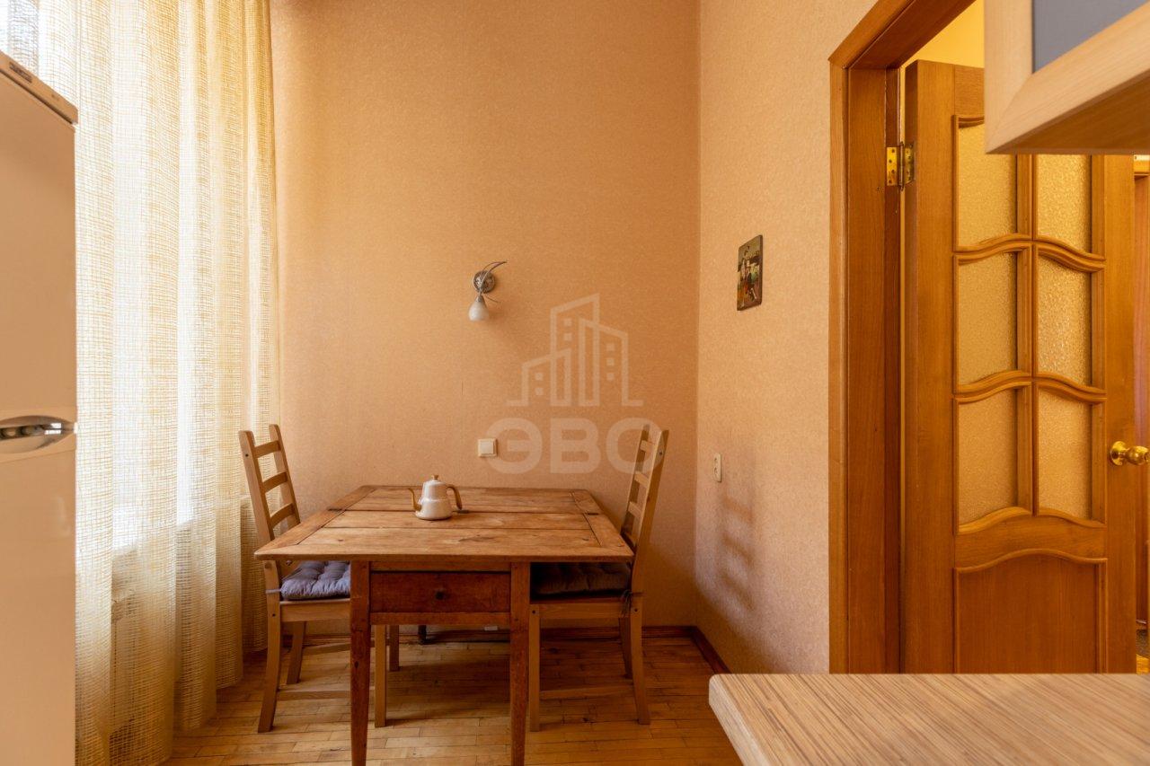 однокомнатная квартира в Санкт-Петербурге по адресу: Пушкинская ул., 17