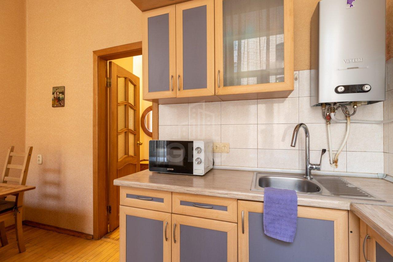 однокомнатная квартира в Санкт-Петербурге по адресу: Пушкинская ул., 17