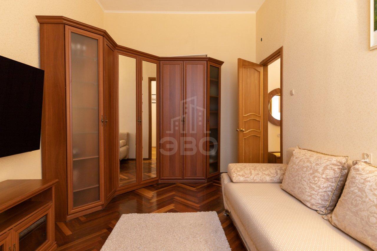 однокомнатная квартира в Санкт-Петербурге по адресу: Пушкинская ул., 17