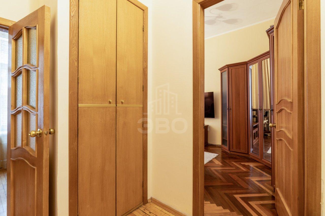 однокомнатная квартира в Санкт-Петербурге по адресу: Пушкинская ул., 17