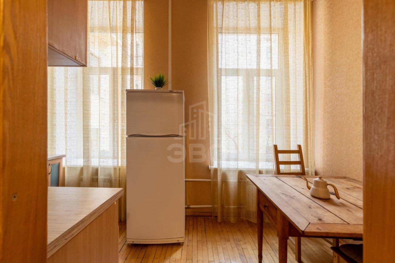 однокомнатная квартира в Санкт-Петербурге по адресу: Пушкинская ул., 17