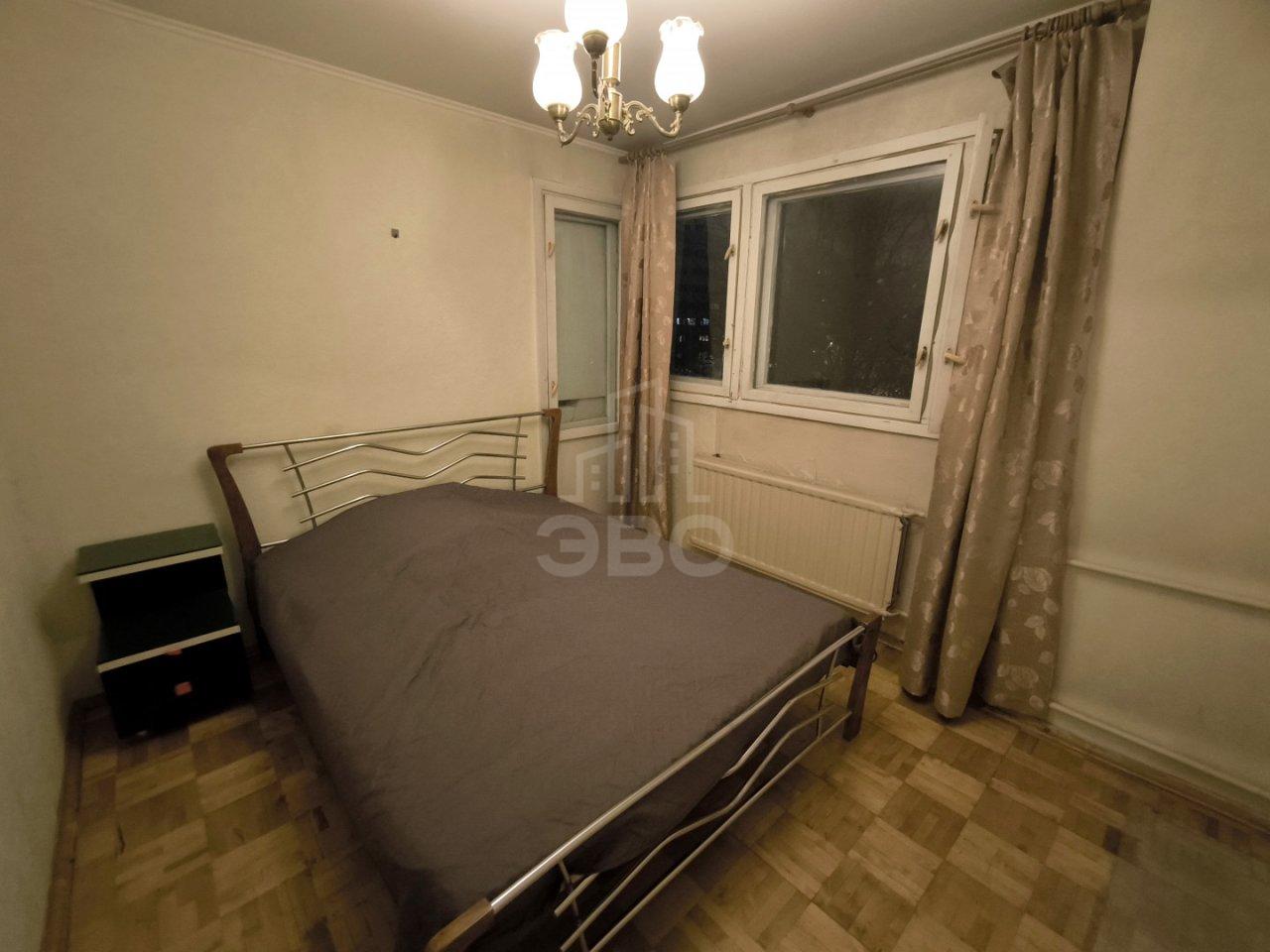 трехкомнатная квартира в Санкт-Петербурге по адресу: Демьяна Бедного ул., 23