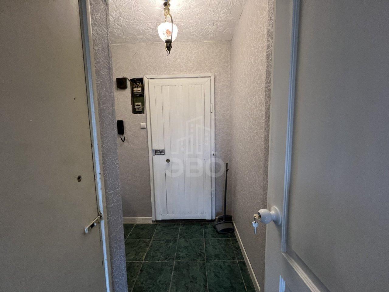 трехкомнатная квартира в Санкт-Петербурге по адресу: Демьяна Бедного ул., 30, к 1