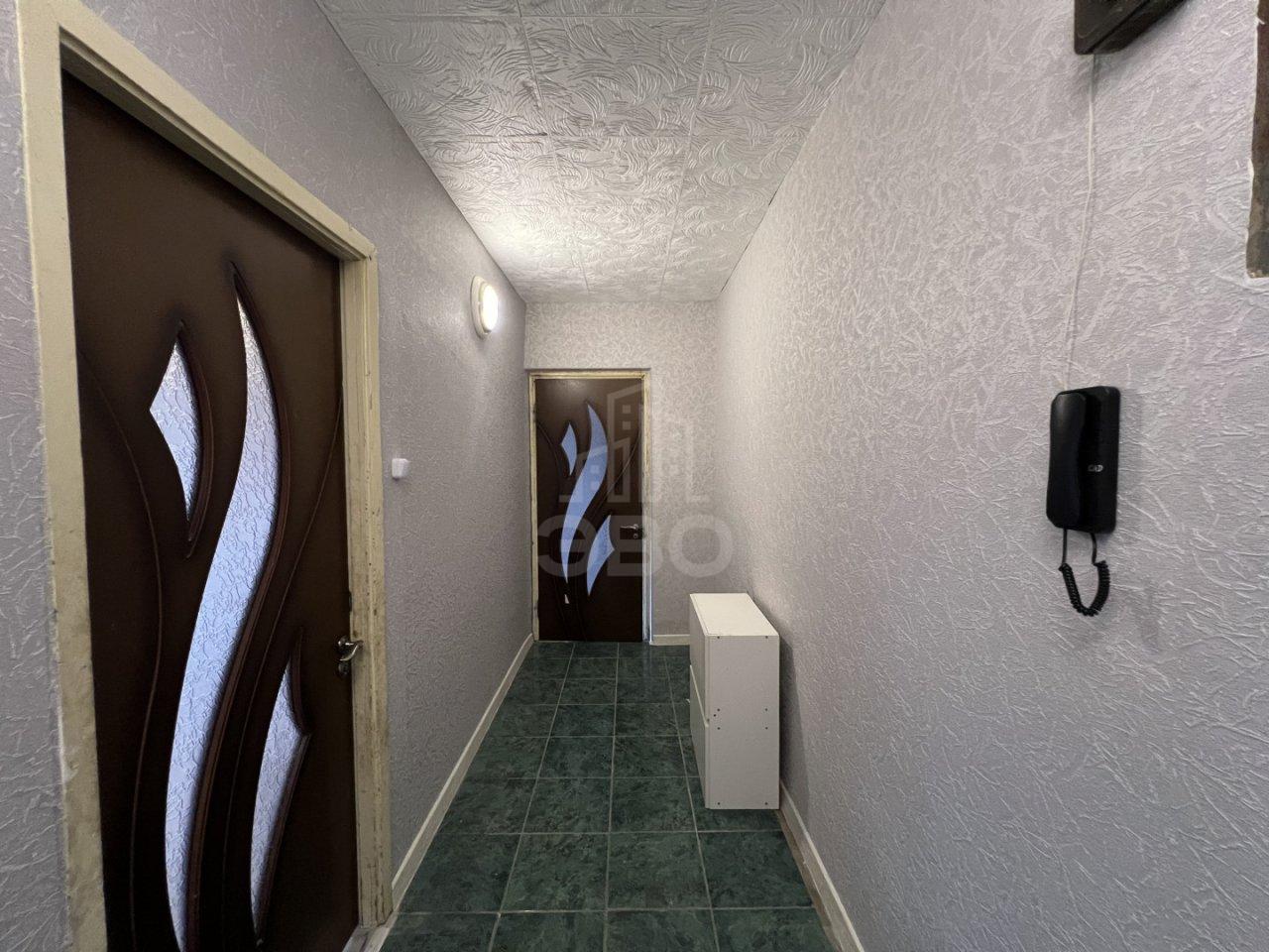 трехкомнатная квартира в Санкт-Петербурге по адресу: Демьяна Бедного ул., 30, к 1