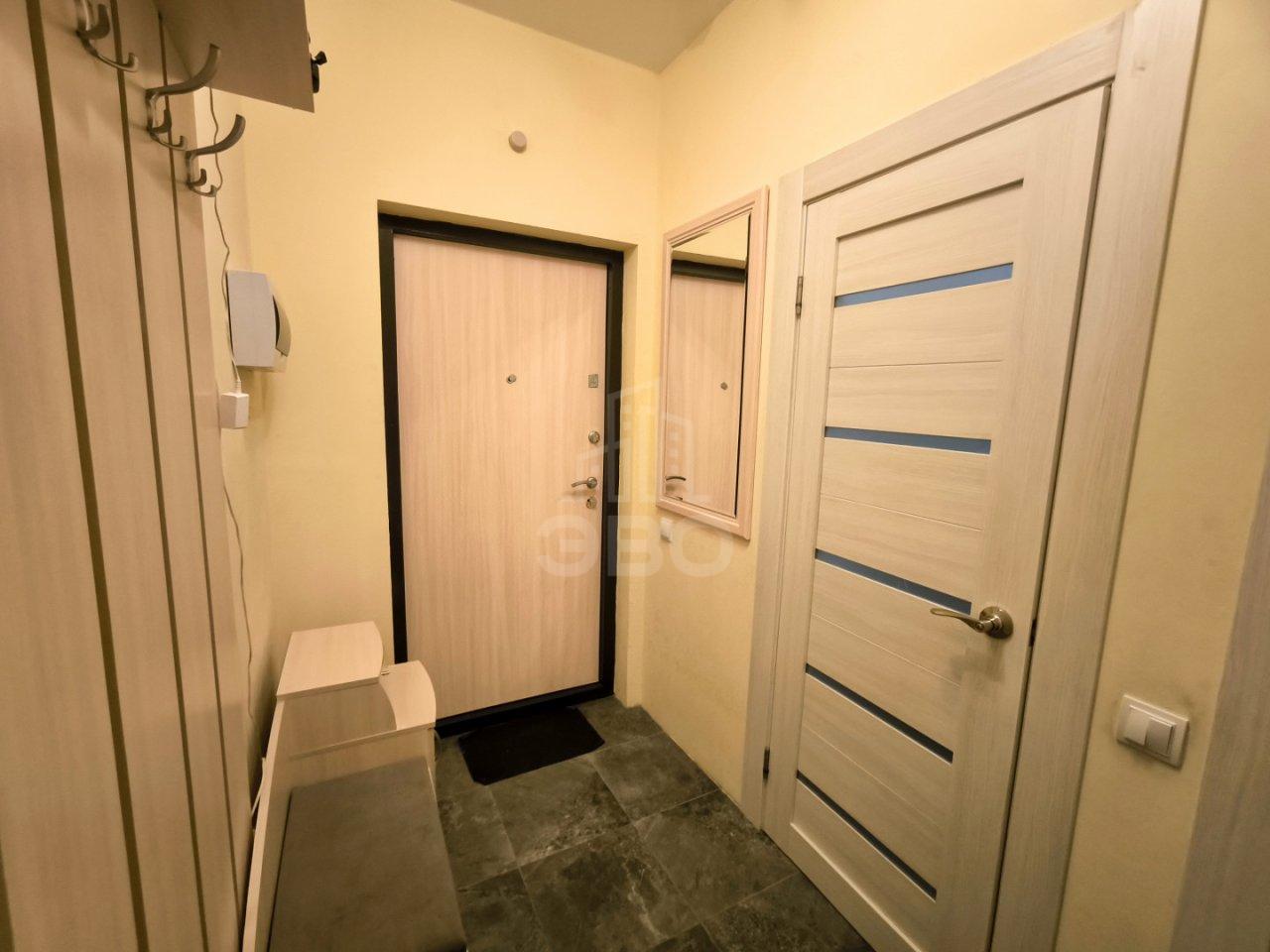 однокомнатная квартира в Санкт-Петербурге по адресу: Школьная ул., 17, строение 1