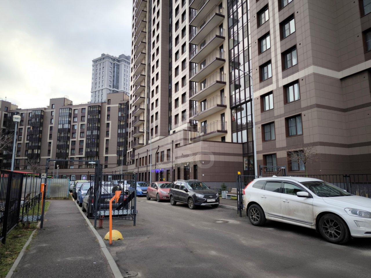 однокомнатная квартира в Санкт-Петербурге по адресу: Школьная ул., 17, строение 1