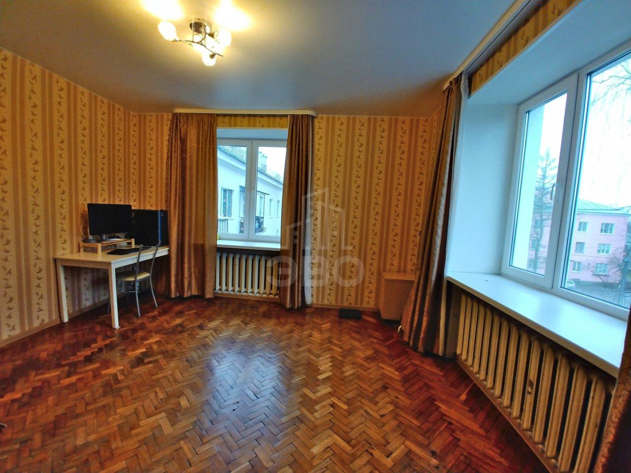 однокомнатная квартира в Санкт-Петербурге по адресу: Санкт-Петербургское ш., 104