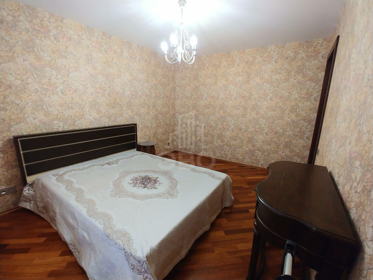 трехкомнатная квартира в Санкт-Петербурге по адресу: Разводная ул., 10