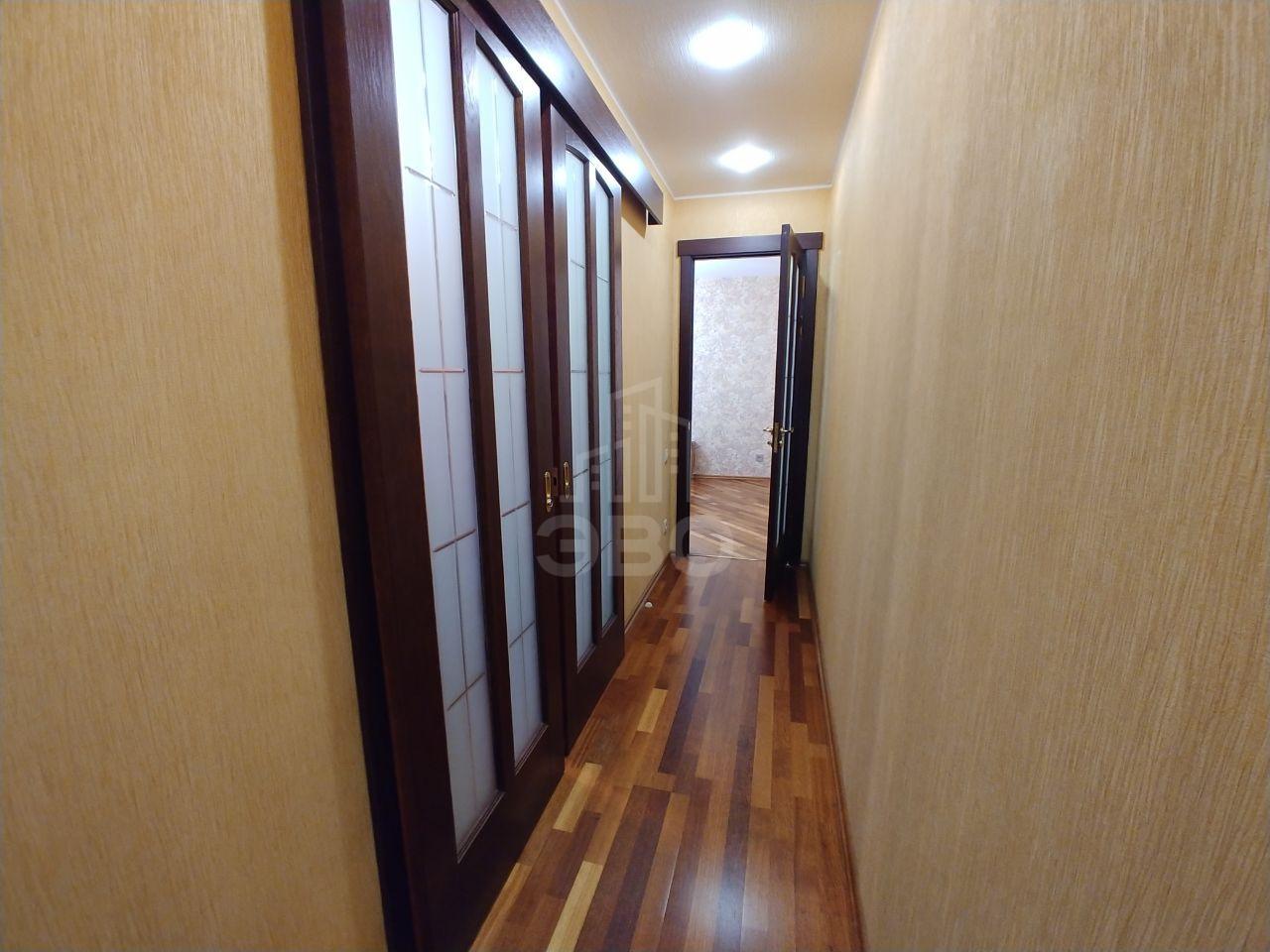 трехкомнатная квартира в Санкт-Петербурге по адресу: Разводная ул., 10