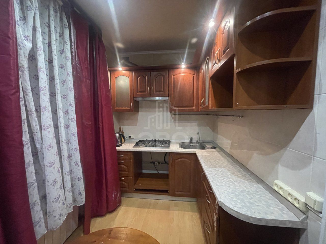 однокомнатная квартира в Санкт-Петербург по адресу: Санкт-Петербургский проспект, 58