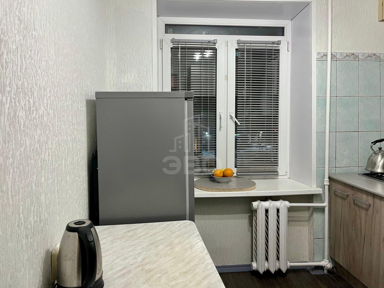 двухкомнатная квартира в Санкт-Петербурге по адресу: Школьная ул., 14