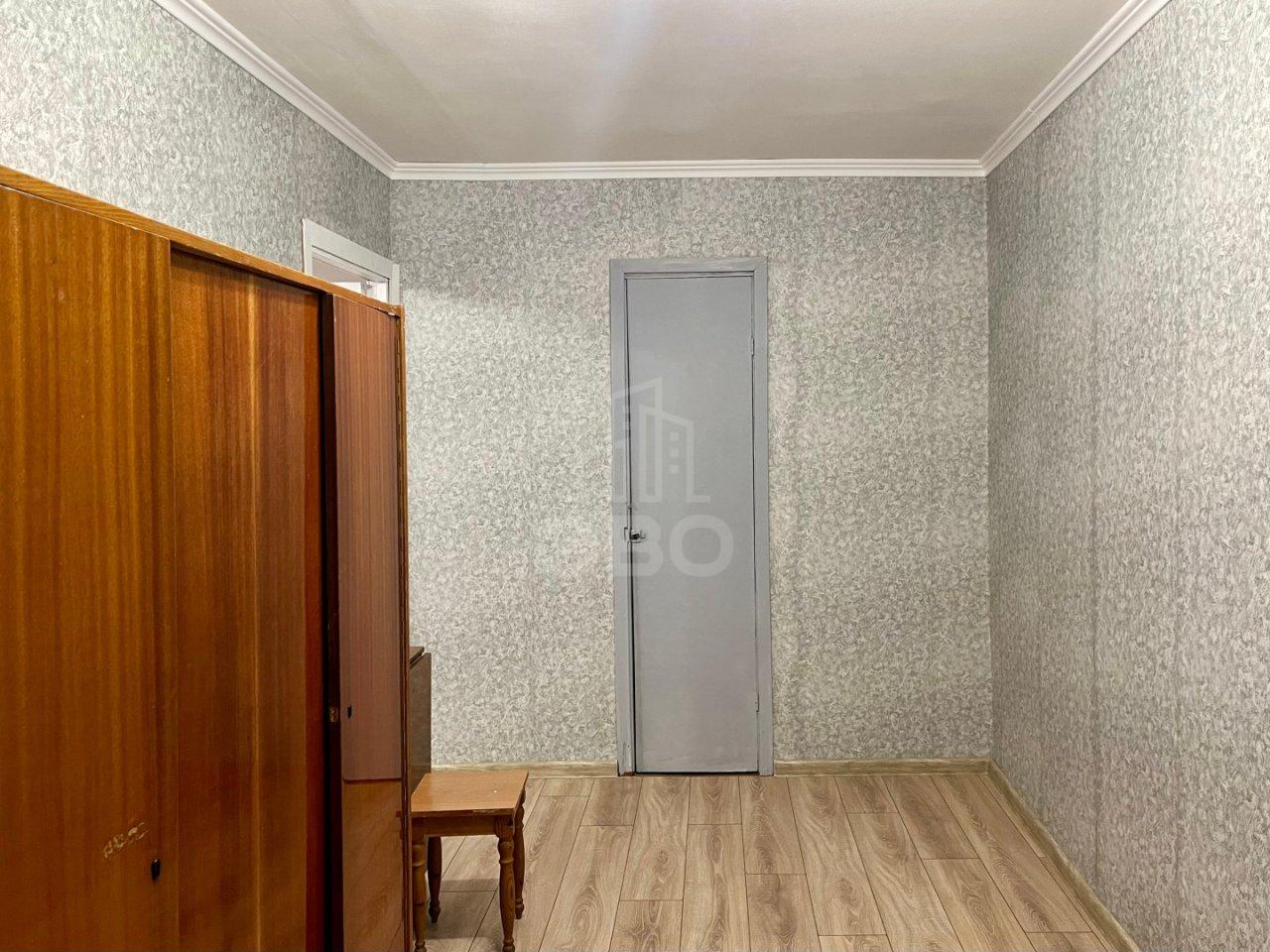 двухкомнатная квартира в Санкт-Петербурге по адресу: Школьная ул., 14