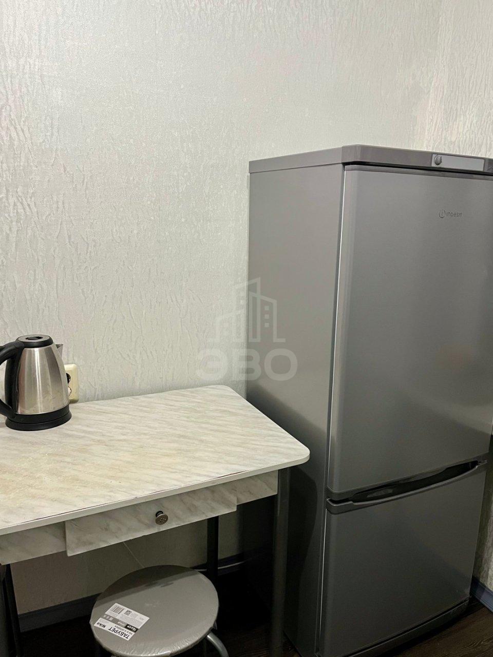 двухкомнатная квартира в Санкт-Петербурге по адресу: Школьная ул., 14