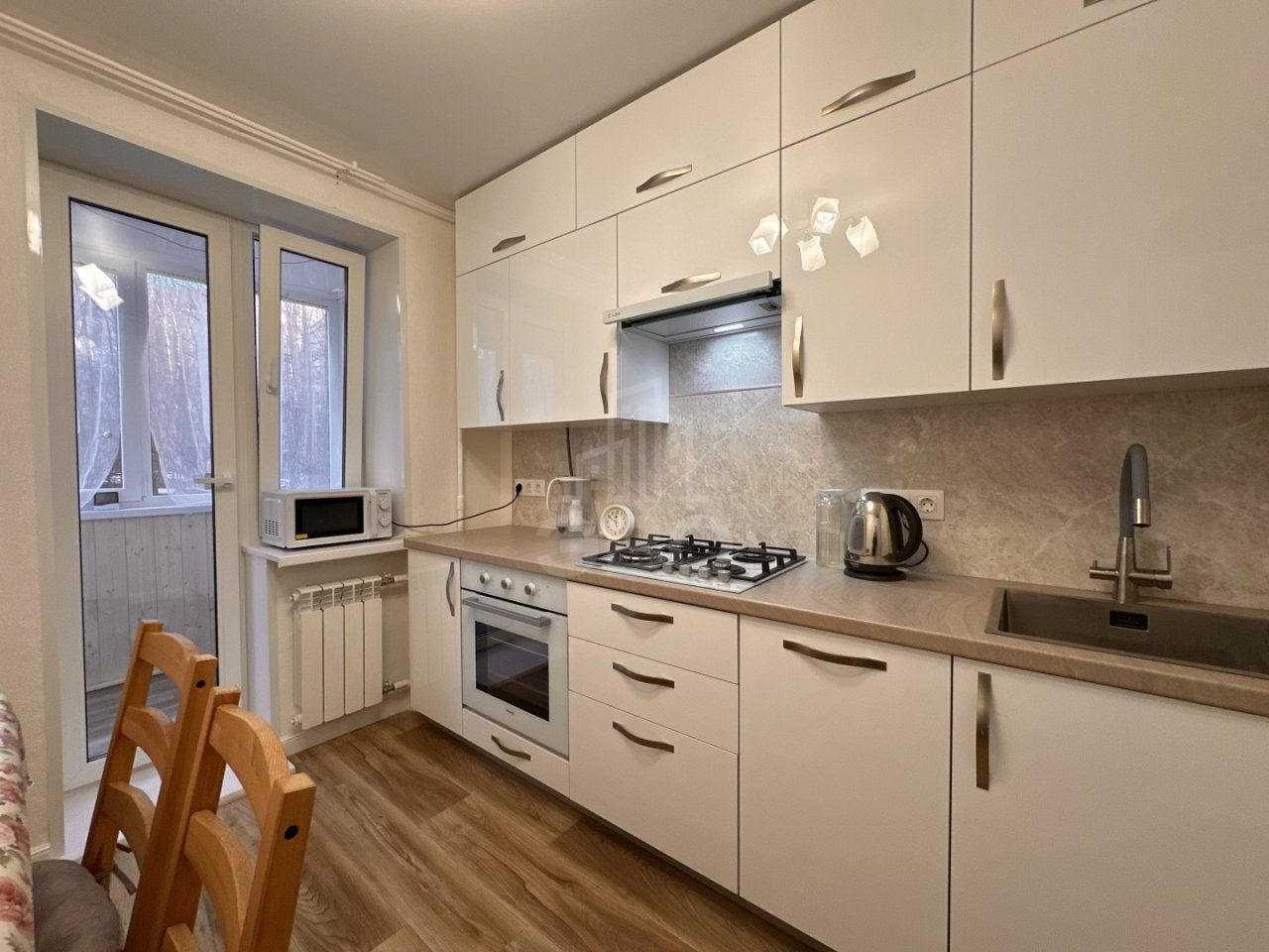 двухкомнатная квартира в Санкт-Петербург по адресу: Долгоозёрная ул., 1