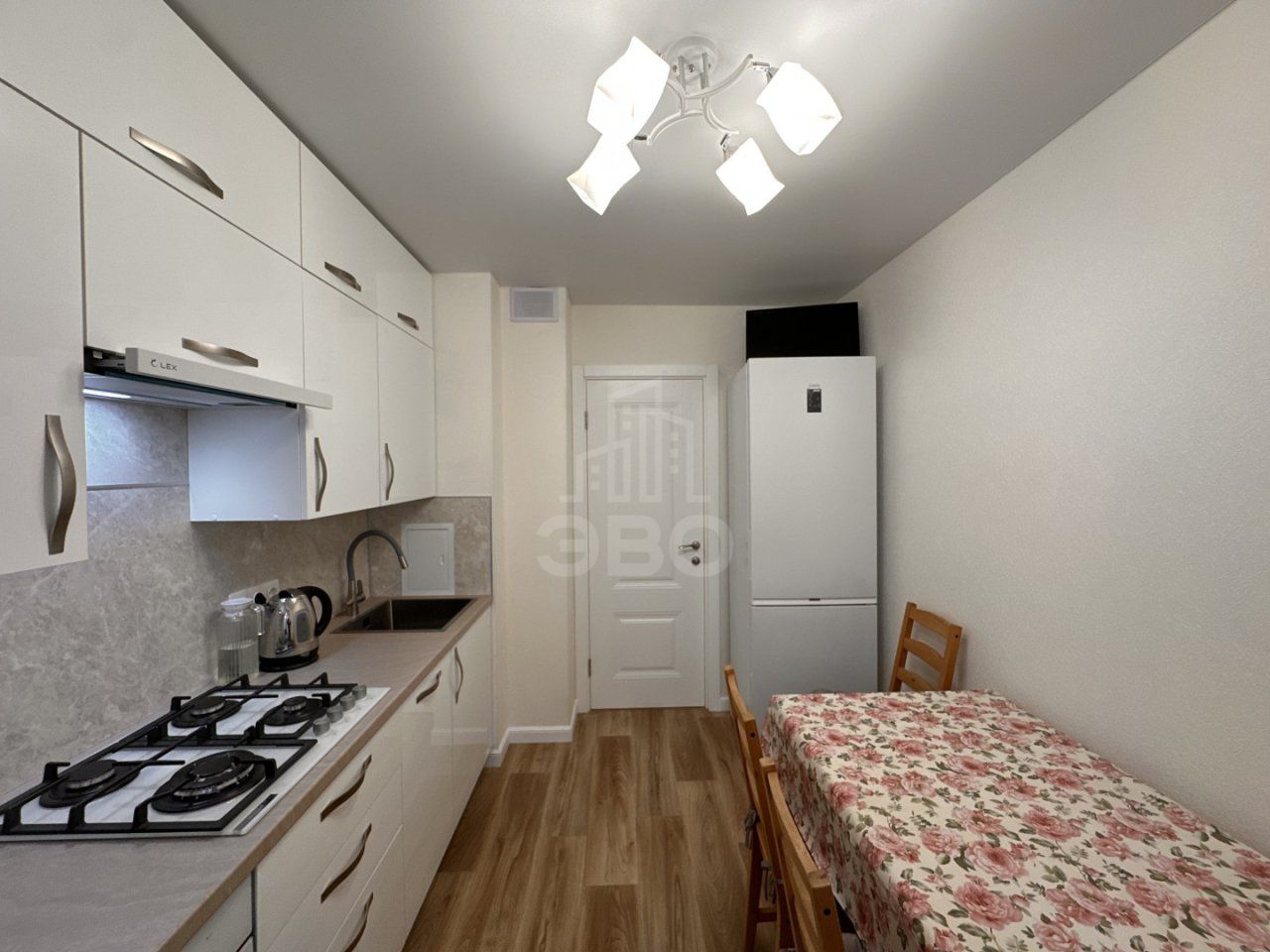 двухкомнатная квартира в Санкт-Петербург по адресу: Долгоозёрная ул., 1