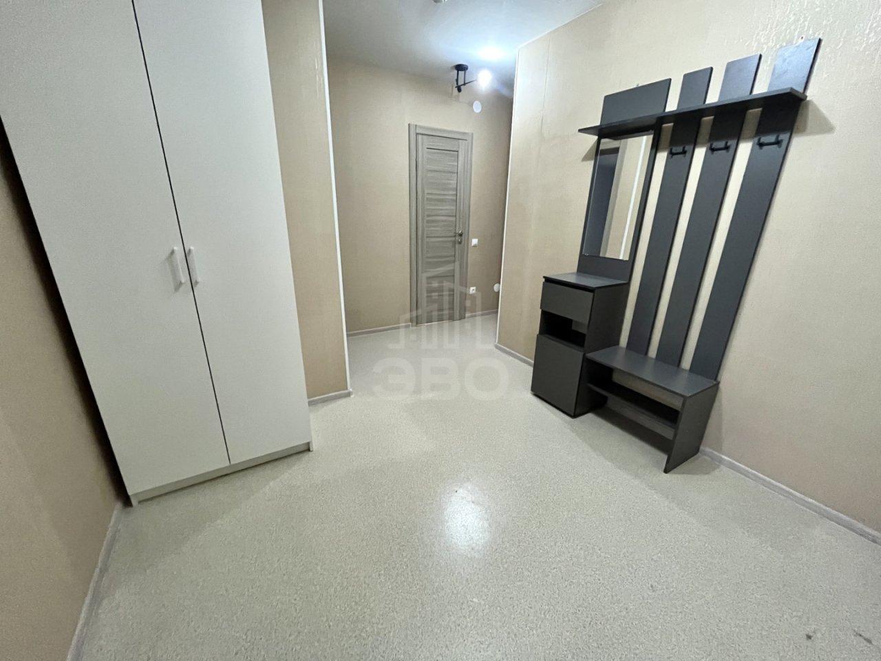 трехкомнатная квартира в Санкт-Петербурге по адресу: Ленинский проспект, 68