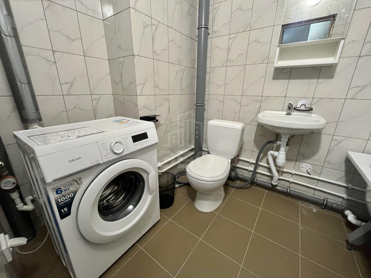 трехкомнатная квартира в Санкт-Петербурге по адресу: Ленинский проспект, 68