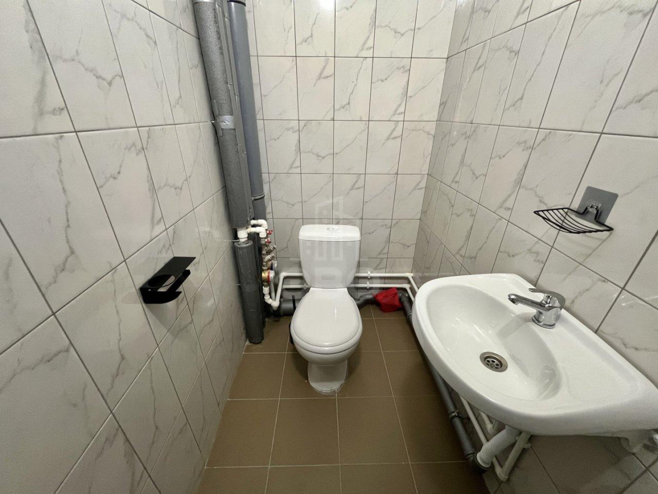 трехкомнатная квартира в Санкт-Петербурге по адресу: Ленинский проспект, 68