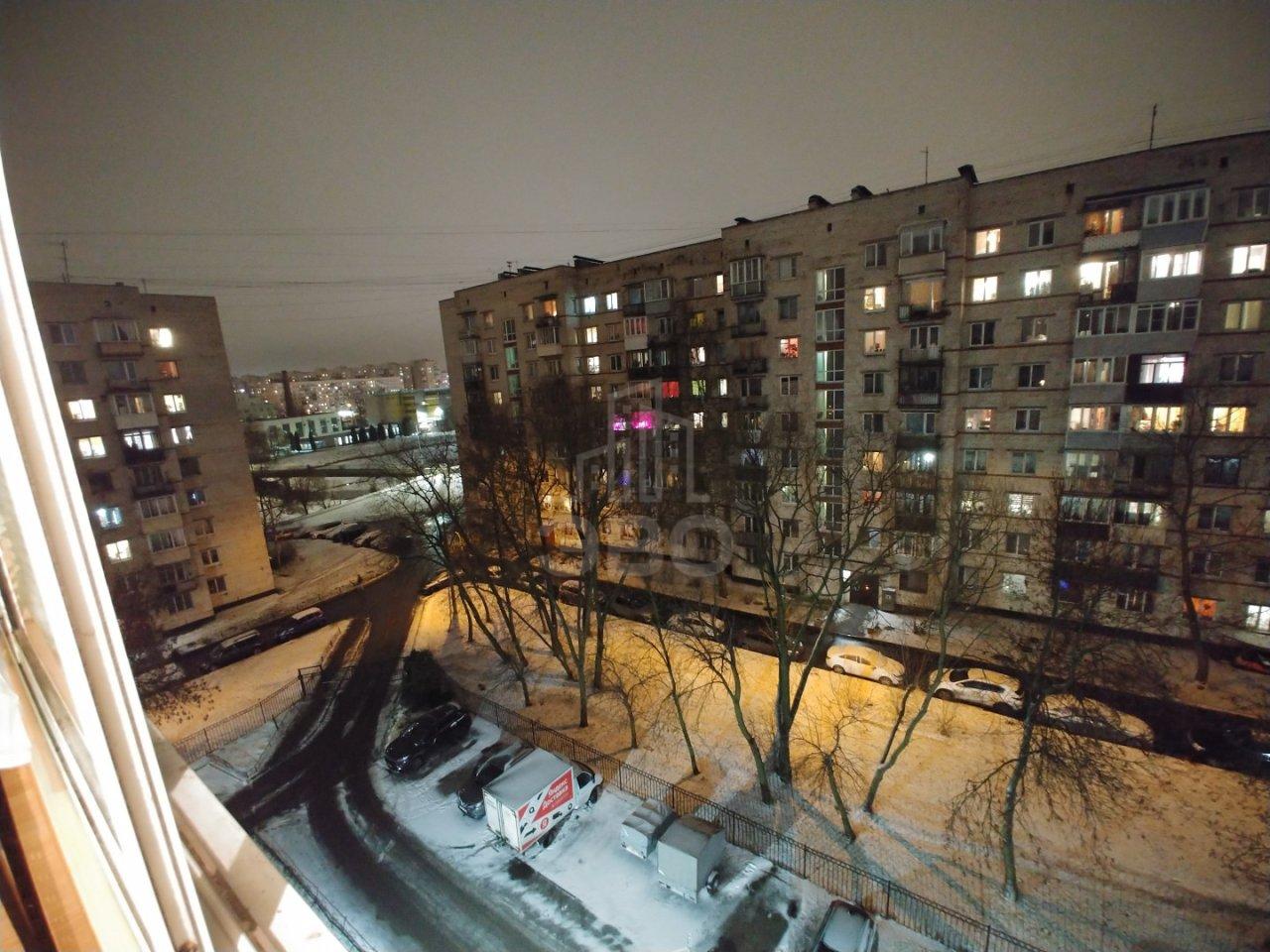 однокомнатная квартира в Санкт-Петербурге по адресу: Бурцева ул., 18