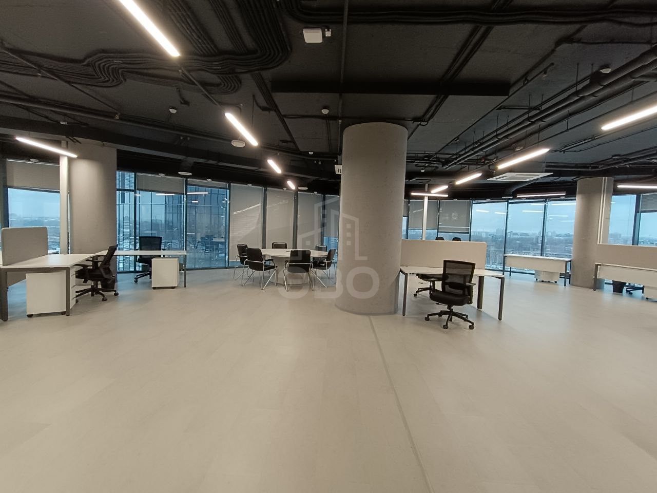 коммерция в Санкт-Петербург по адресу: Зольная ул., 15