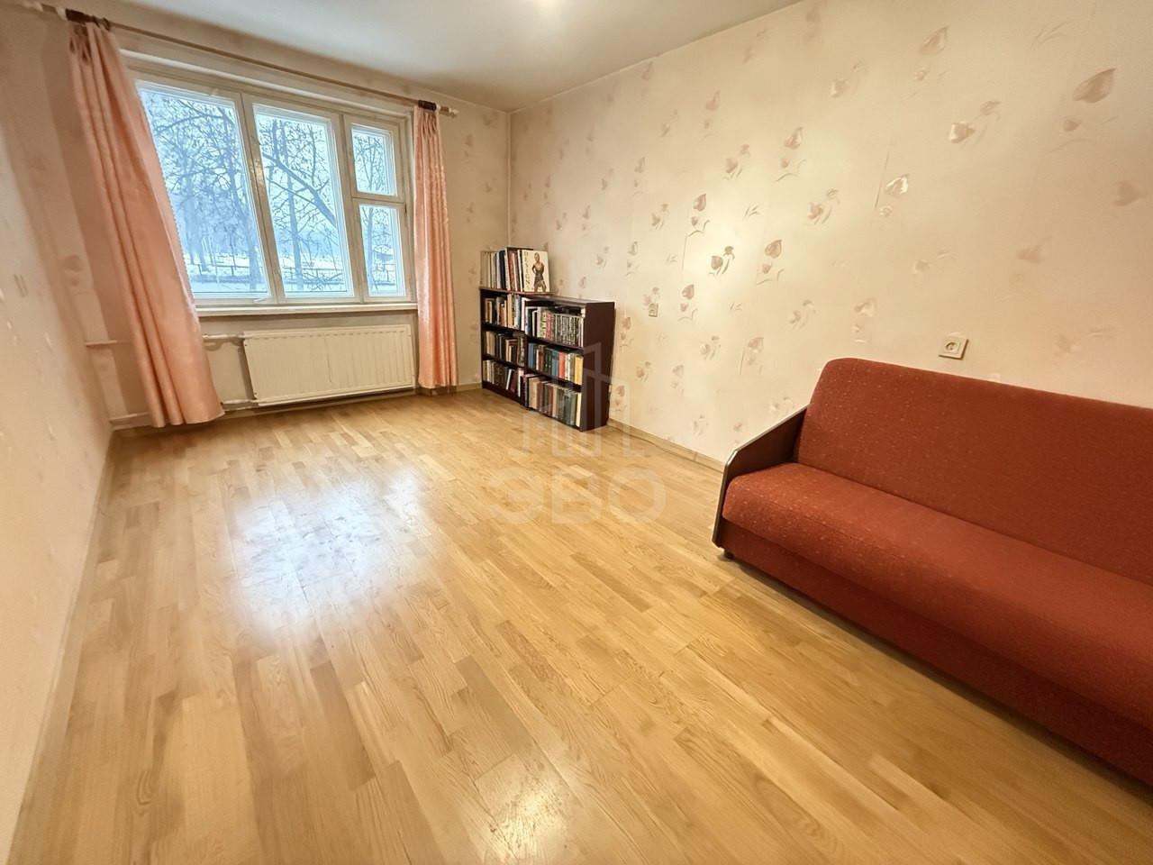 однокомнатная квартира в Санкт-Петербурге по адресу: Коммуны ул., 40