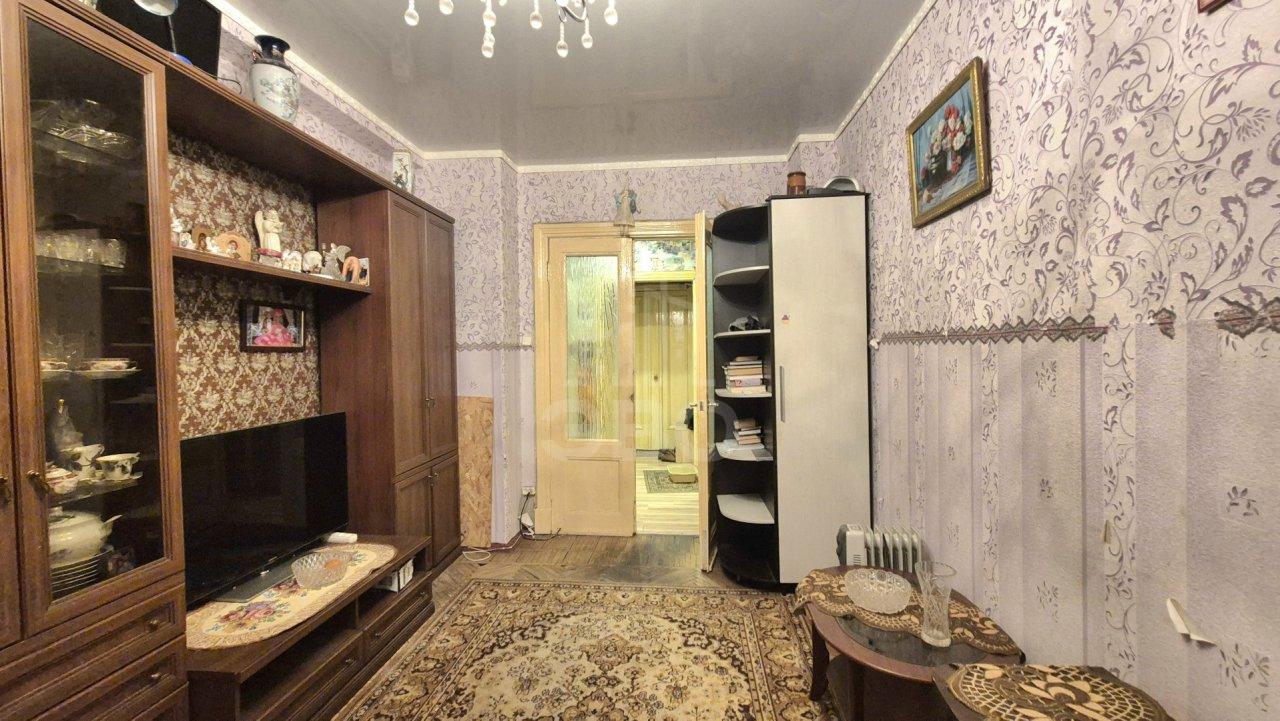 трехкомнатная квартира в Санкт-Петербурге по адресу: Оборонная ул., 20/18, литера А