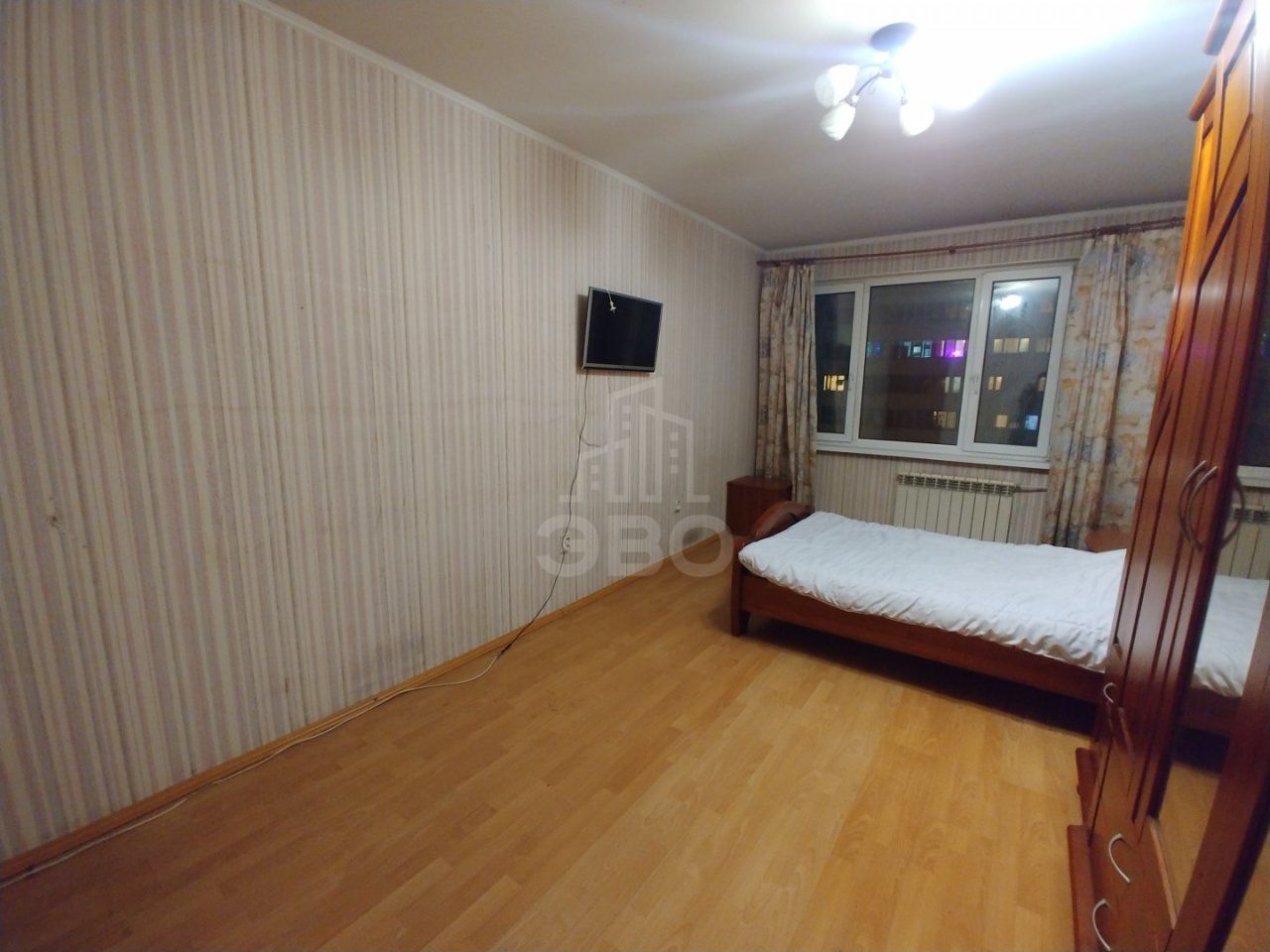 двухкомнатная квартира в Санкт-Петербург по адресу: Маршала Казакова ул., 9, к 2