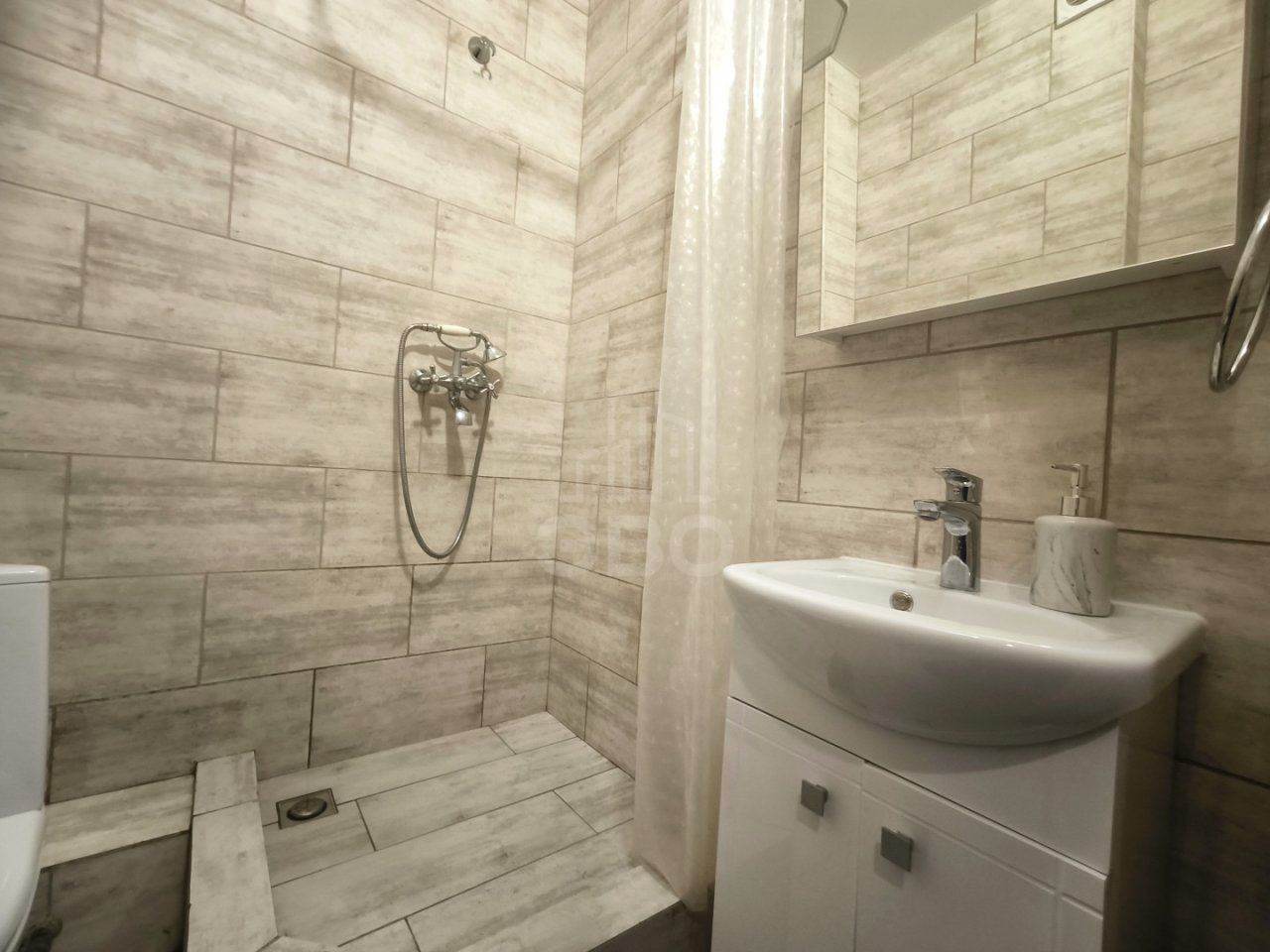 студия в Ленинградская область по адресу: Воронцовский б-р., 14, к 2