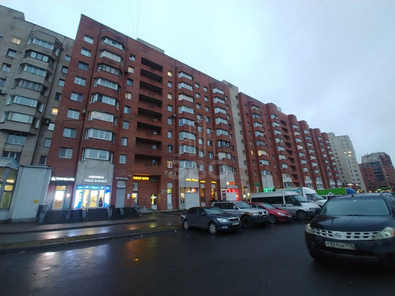 трехкомнатная квартира в Санкт-Петербург по адресу: Ленинский проспект, 91