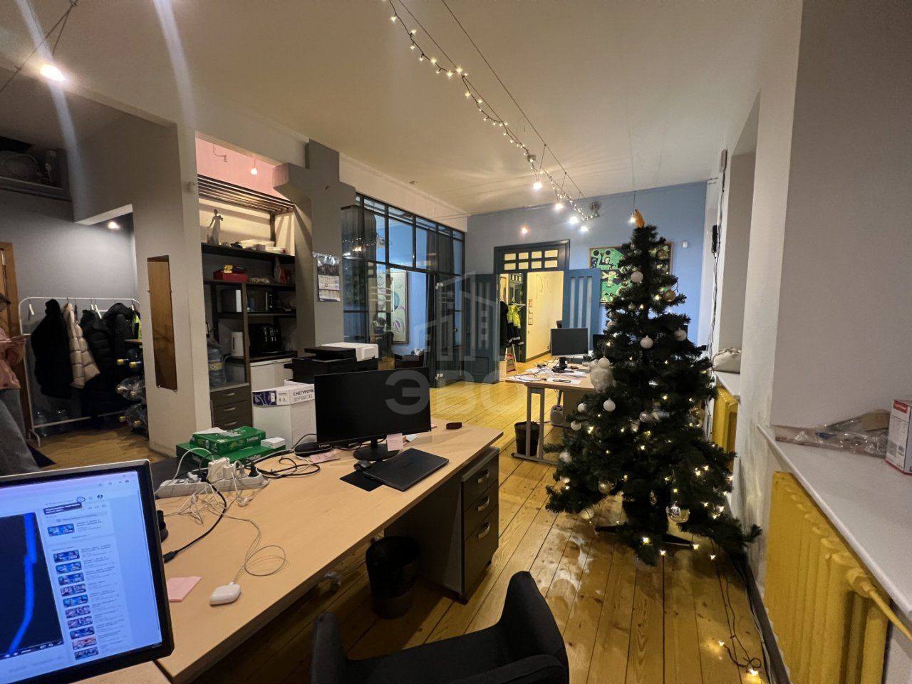 коммерция в Санкт-Петербург по адресу: Реки Карповки наб., 21, литера А