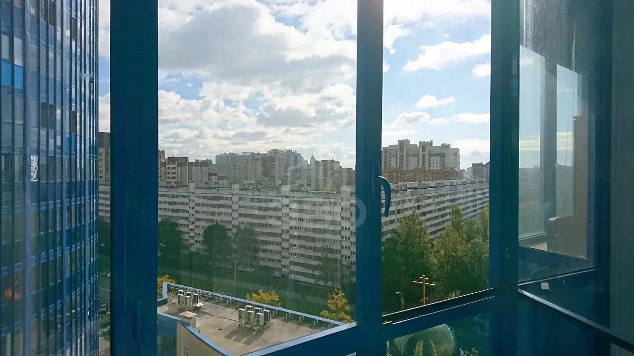 однокомнатная квартира в Санкт-Петербурге по адресу: Королева пр-кт., 7