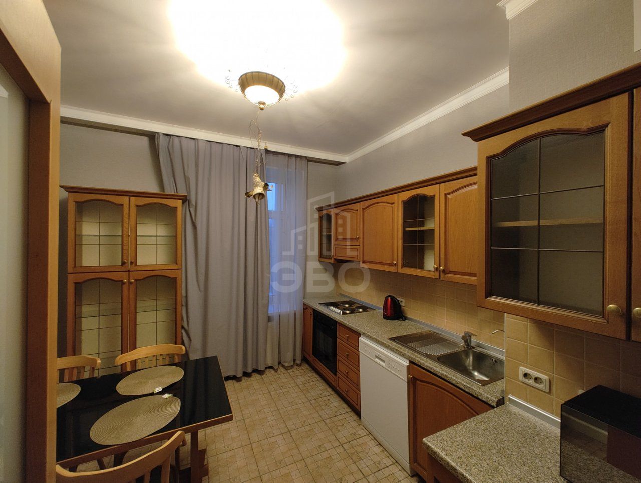 двухкомнатная квартира в Санкт-Петербург по адресу: Беринга ул., 10