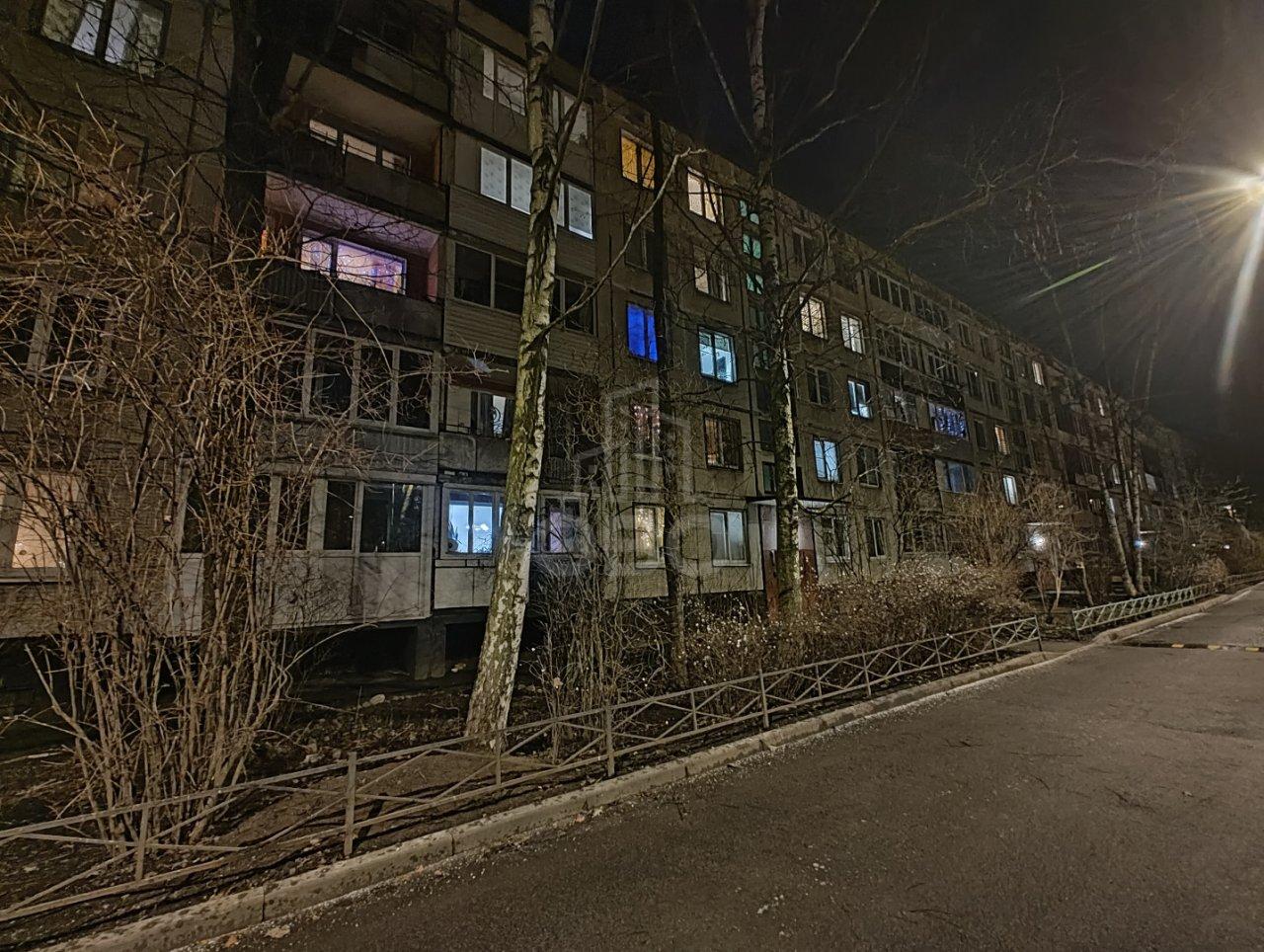 двухкомнатная квартира в Санкт-Петербурге по адресу: Народного Ополчения проспект, 177