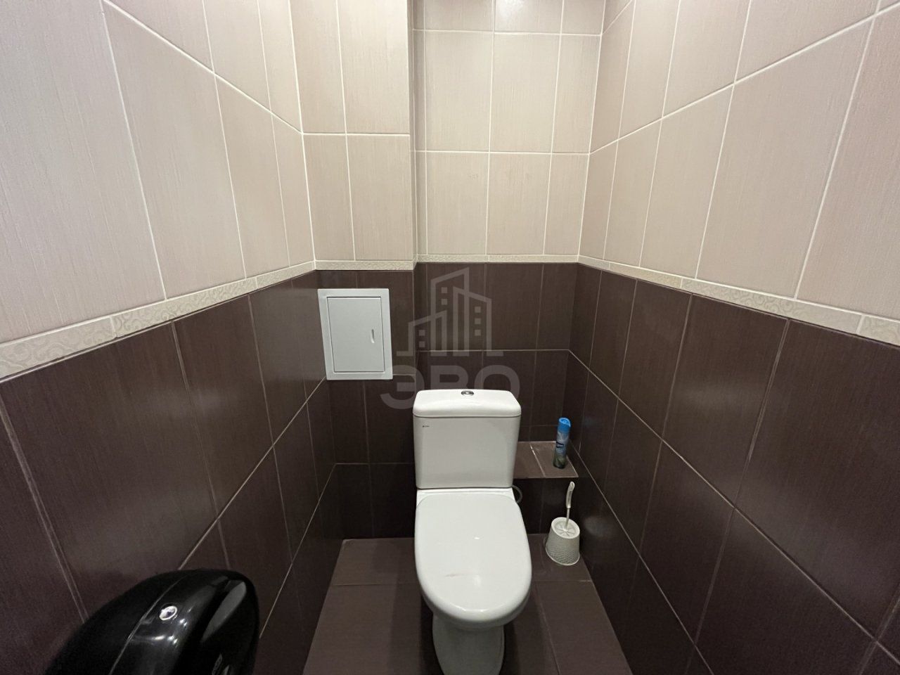 коммерция в Санкт-Петербург по адресу: Оптиков ул., 4