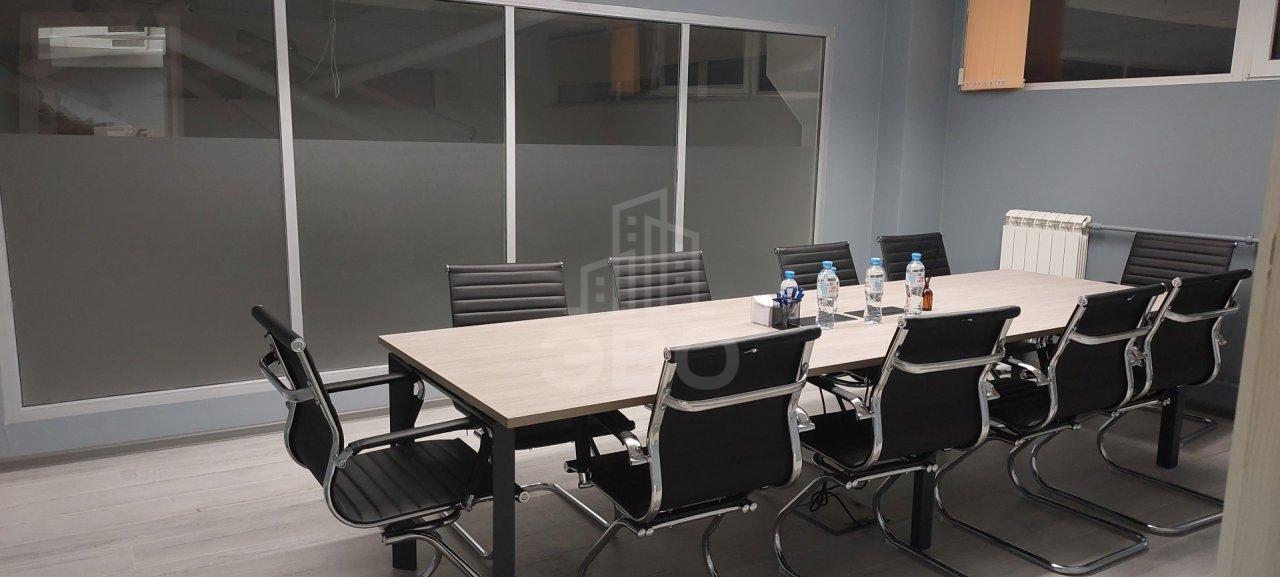 коммерция в Санкт-Петербурге по адресу: Оптиков ул., 4