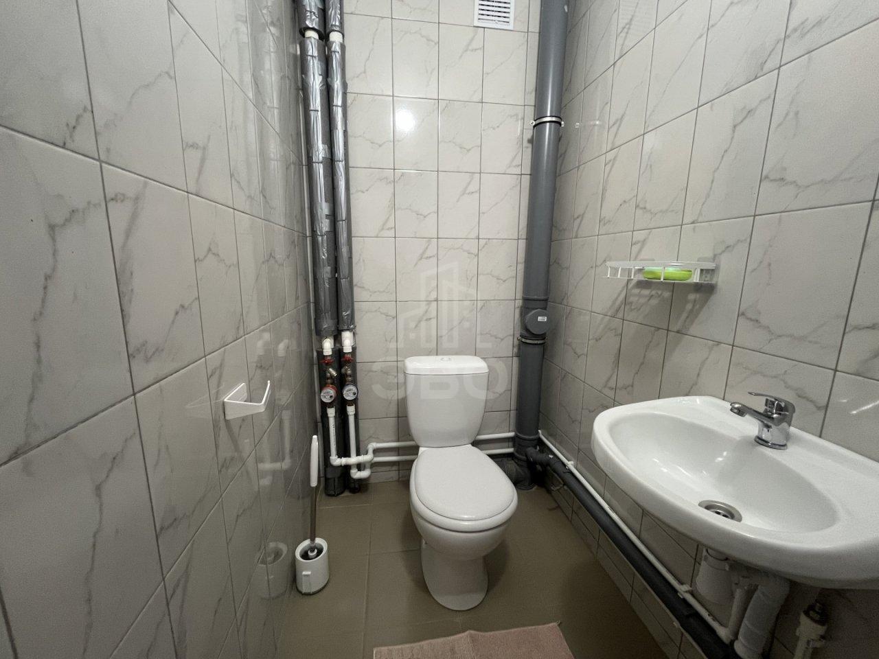 трехкомнатная квартира в Санкт-Петербурге по адресу: Ленинский проспект, 68