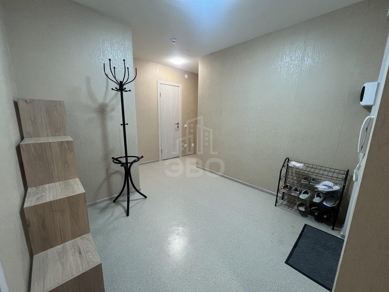 трехкомнатная квартира в Санкт-Петербурге по адресу: Ленинский проспект, 68