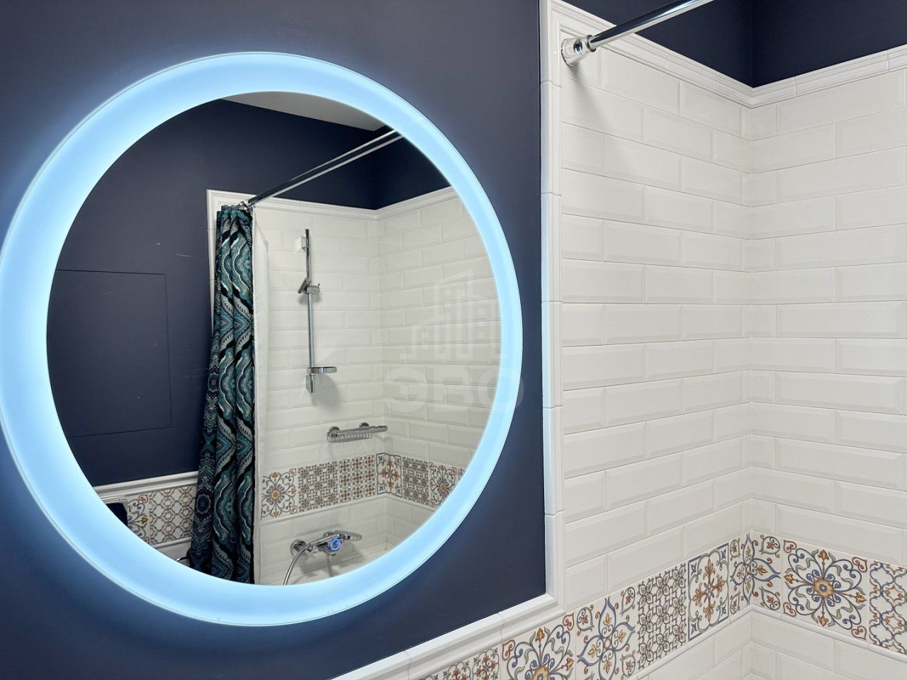 трехкомнатная квартира в Санкт-Петербург по адресу: Верности ул., 17