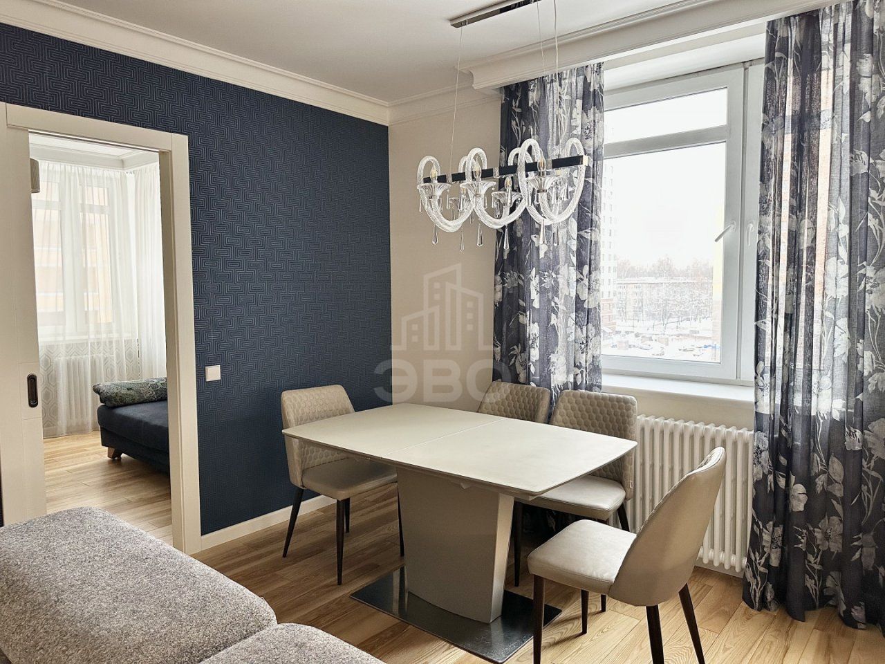 трехкомнатная квартира в Санкт-Петербург по адресу: Верности ул., 17