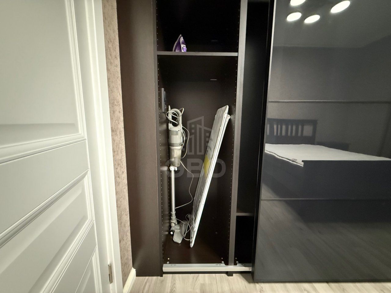 двухкомнатная квартира в Санкт-Петербург по адресу: Киевская ул., 3