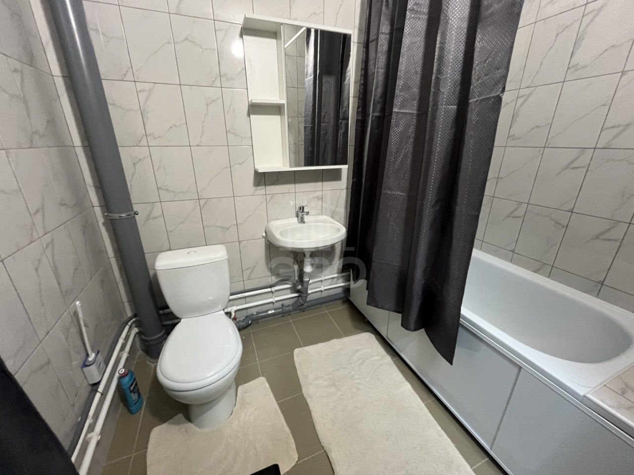 трехкомнатная квартира в Санкт-Петербург по адресу: Ленинский проспект, 68