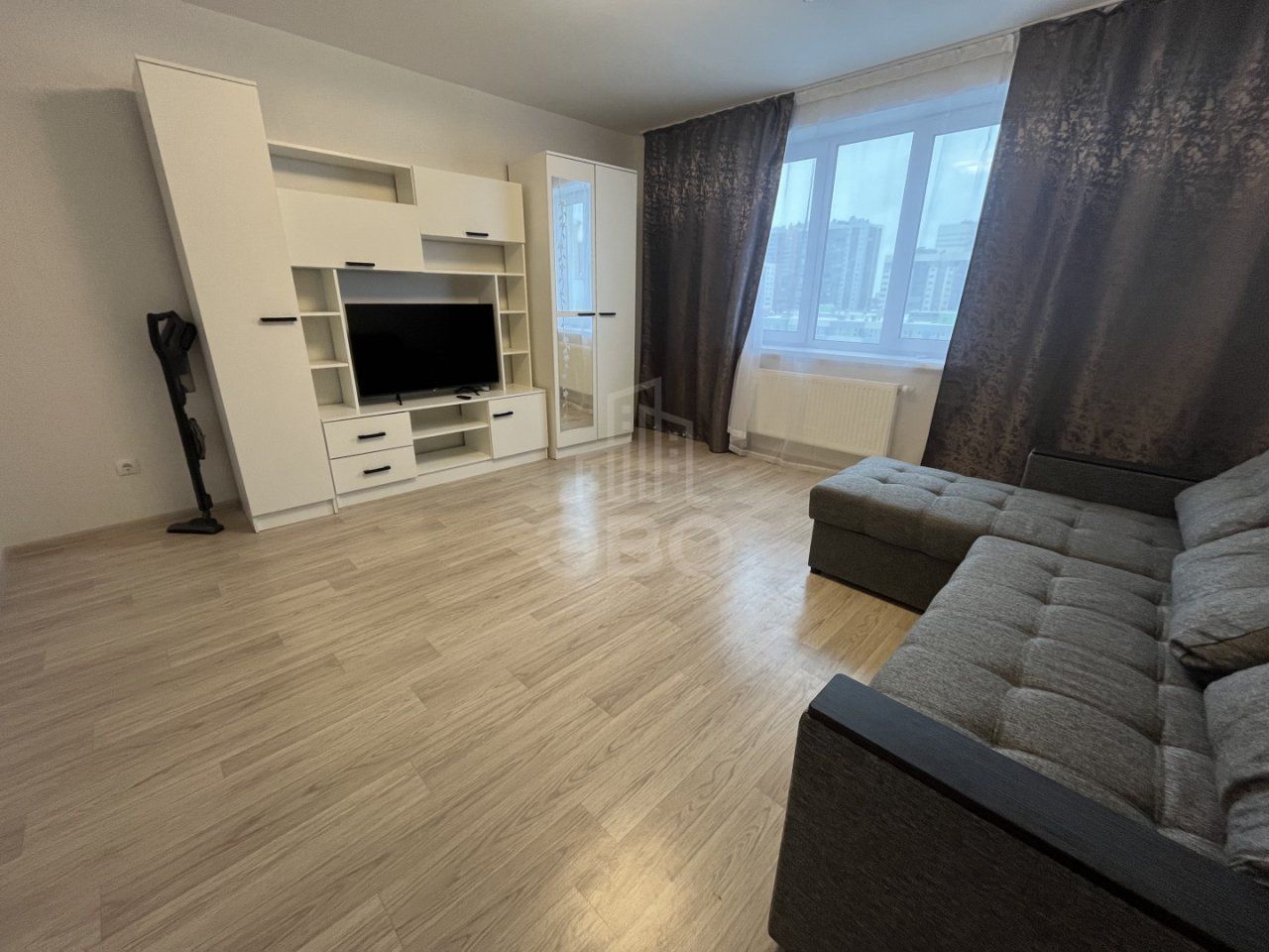 трехкомнатная квартира в Санкт-Петербург по адресу: Ленинский проспект, 68