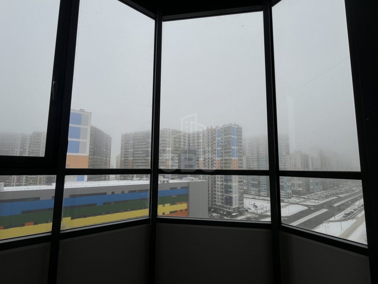 трехкомнатная квартира в Санкт-Петербург по адресу: Нижне-Каменская ул., 26