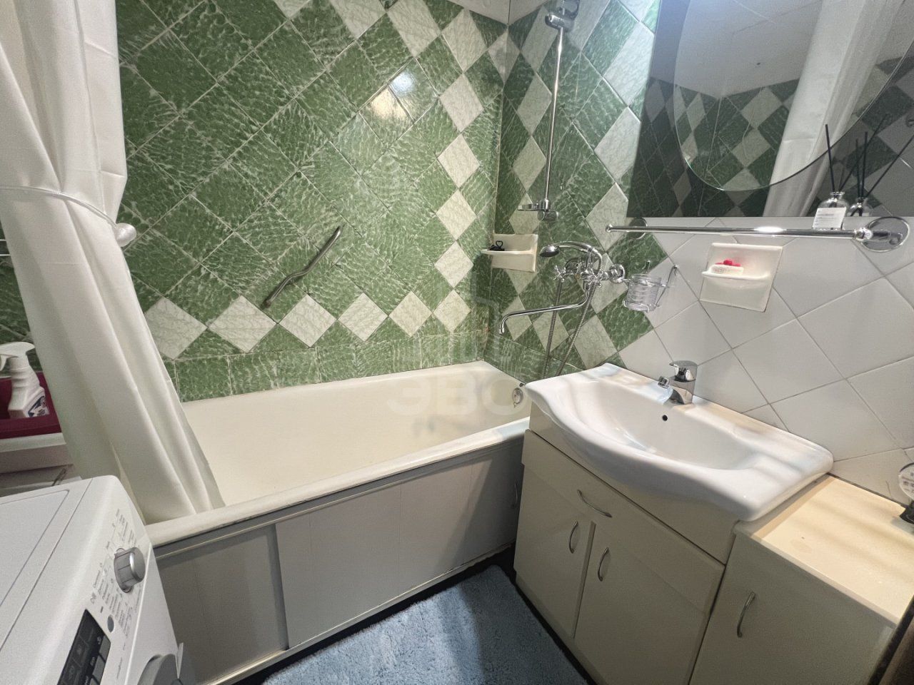 трехкомнатная квартира в Санкт-Петербурге по адресу: Шлиссельбургский проспект, 26, к 2, литера А