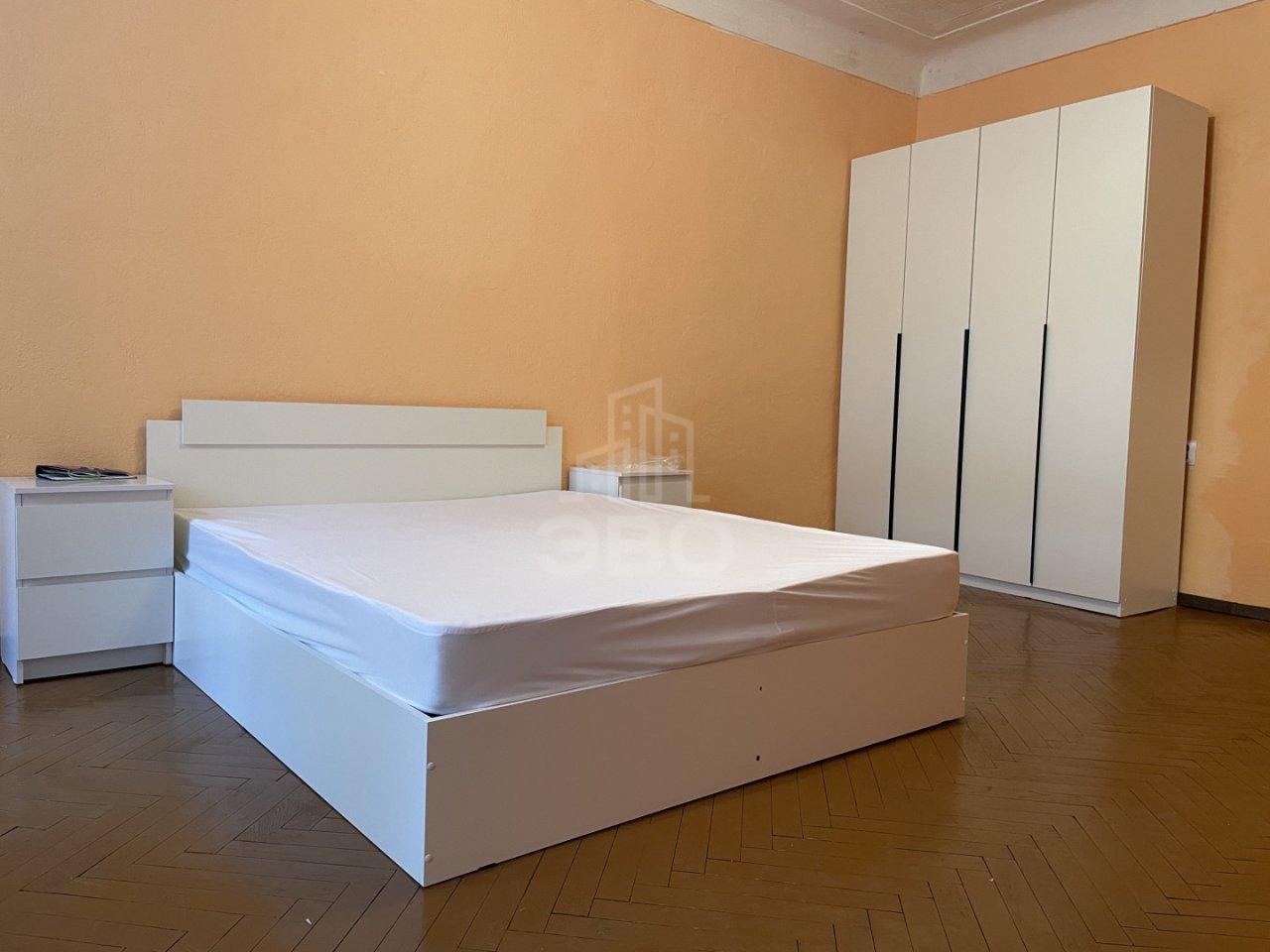 двухкомнатная квартира в Санкт-Петербурге по адресу: Курляндская ул., 25г