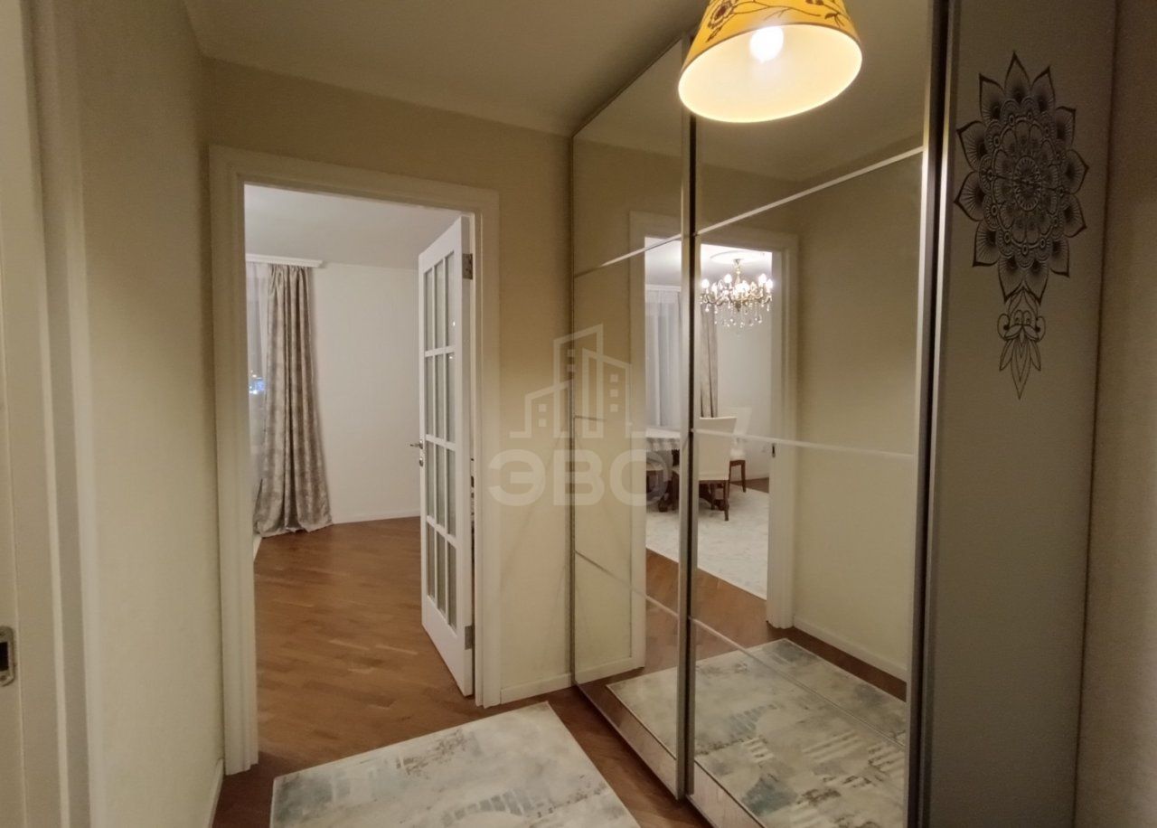 двухкомнатная квартира в Санкт-Петербурге по адресу: Революции ш., 16