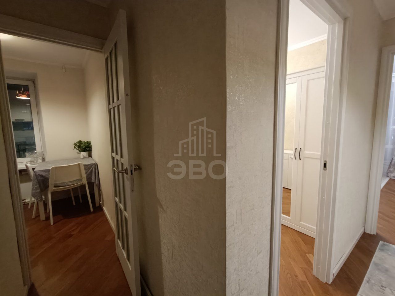 двухкомнатная квартира в Санкт-Петербурге по адресу: Революции ш., 16