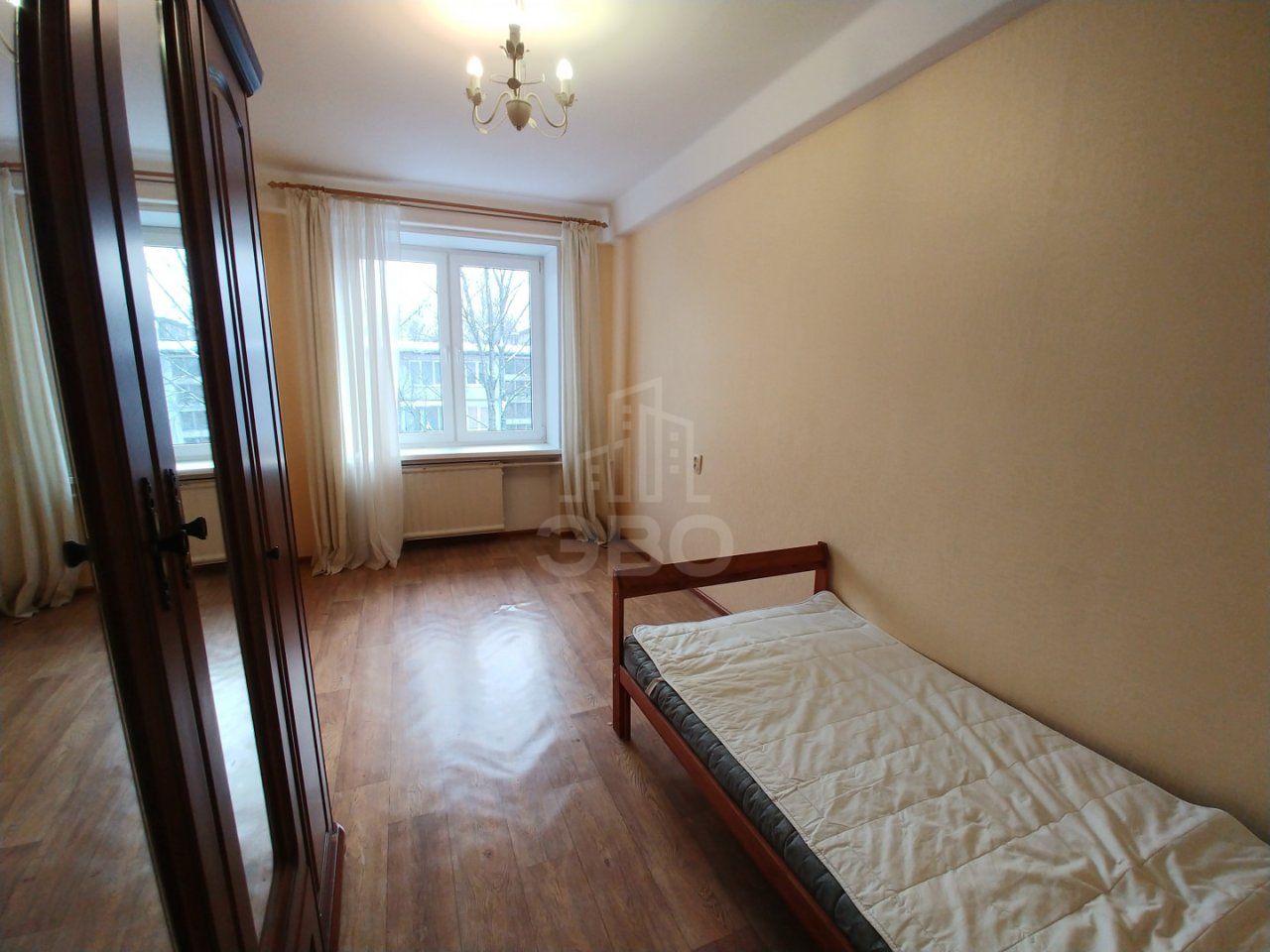 двухкомнатная квартира в Санкт-Петербурге по адресу: Карпинского ул., 28, к 6